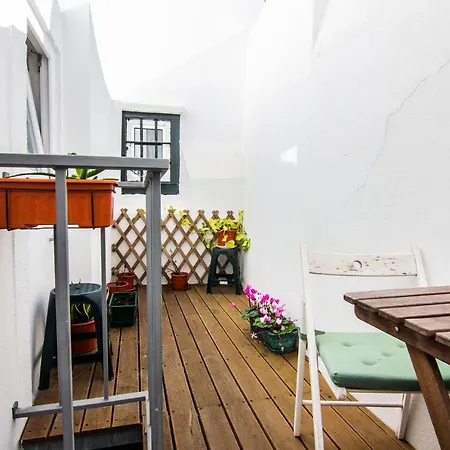 Апартаменты New Bairro Alto Лиссабон